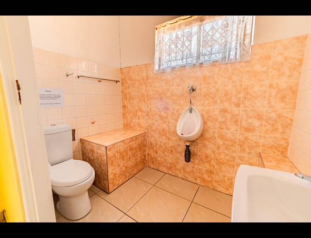 3 BEDROOM HOUSE FOR SALE IN WINDERMERE